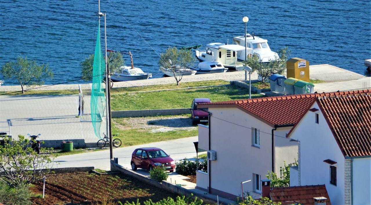 Apartmani Obala Poljica  المظهر الخارجي الصورة