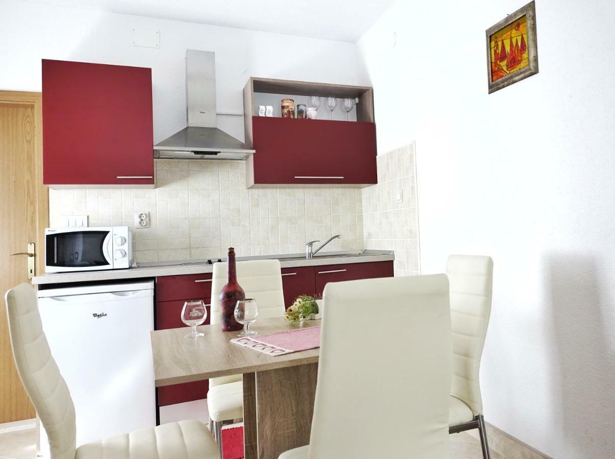 Apartmani Obala Poljica  المظهر الخارجي الصورة